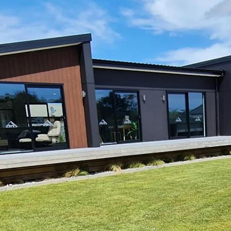Miss Eastons Whare Villa Westport Exteriör bild