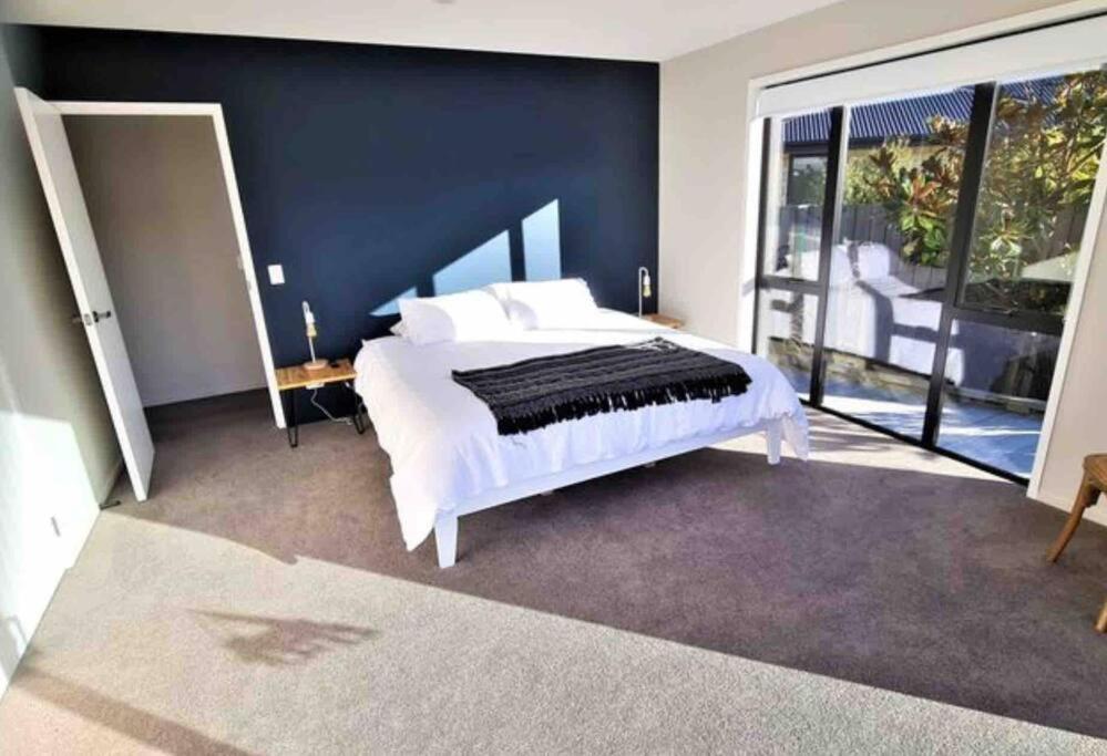 Miss Eastons Whare Villa Westport Exteriör bild